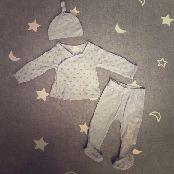 Bloomingdale's Other - Bloomies Baby Pajama Set Bloomingdale's Other - Bloomies Baby Pajama Set